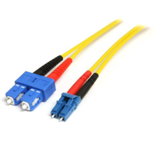 Startech SMFIBLCSC4 optikai patch kábel LC-SC Duplex 4m - Sárga kábel és adapter