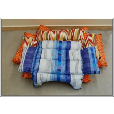  Szivacs Fekhely Kapcsos 2. szállítóbox, fekhely kutyáknak