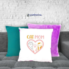Szupicuccok Cat Mom párnahuzat (több színben) lakástextília
