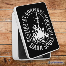 Szupicuccok Dark Souls Resting at Bonefire fém szendvicsdoboz (tároló doboz) ajándéktárgy