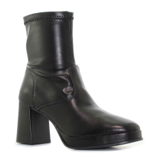 Tamaris fekete magassarkú női bokacsizma Méret:40