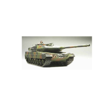 tamiya Leopard 2 A6 Main Battle Tank műanyag modell (1:35) (MT-35271) autópálya és játékautó