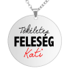 Tökéletes feleség egyedi névvel medál lánccal, választható több formában és színben
