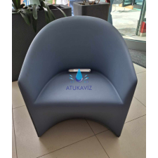  Tömör műanyag szék (fotel) kerti bútor