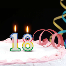  Tortagyertya party kellék