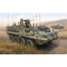 TRUMPETER 1/35 M1130 Stryker páncélozott parancsnoki jármű modell makett