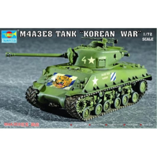 TRUMPETER 1/72 M4A3E8 tank modell T80 lánccal makett