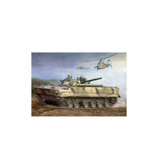  Trumpeter BMP-3 MICV early version harckocsi műanyag modell (1:35) makett