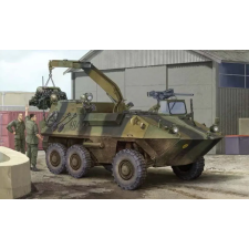  Trumpeter Canadian Husky 6x6 APC 1:35 (01503) makett