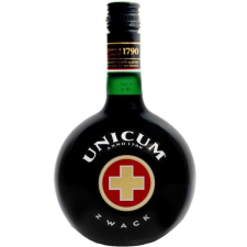 Unicum 0,7l 40% konyak, brandy