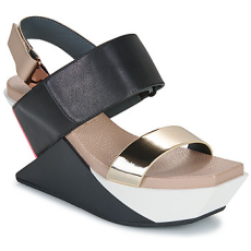 United Nude Szandálok / Saruk DELTA WEDGE SANDAL Fekete 39