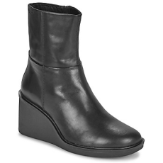 Vagabond Shoemakers Bokacsizmák DEENA Fekete 40
