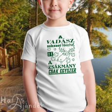  Vicces gyerek póló vadásznak -A vadász sokszor hibázhat