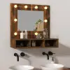 vidaXL Füstös tölgy színű tükrös szekrény LED-ekkel 60 x 31,5 x 62 cm