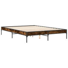 vidaXL füstös tölgyszínű szerelt fa és fém ágykeret 150 x 200 cm (845013) ágy és ágykellék