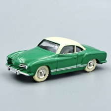  Volkswagen Karmann Ghia Coupe 1:43 makett