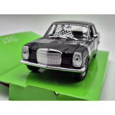 Welly Mecedes Benz 220D W115 (1968) -  Welly - 1:24 makett