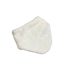 Wikids Wellsoft háromszög babasál - Fehér Anyagában mintás 0-6 hó babasapka, sál