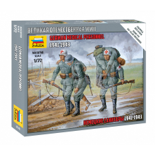 Zvezda German Medical Personnel 1941-43 makett 1:72 (6143) makett